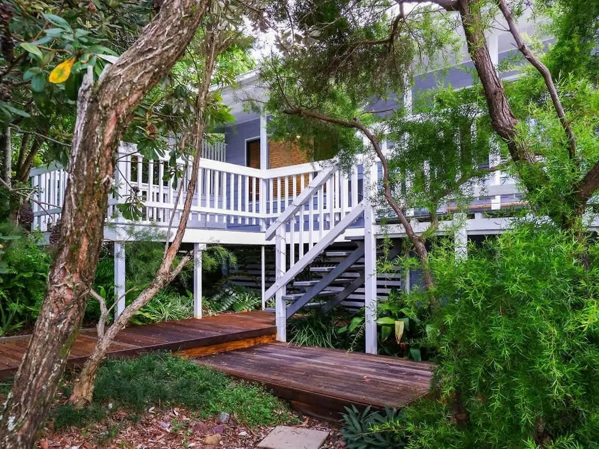 Moffat Beach Gem - Steps To Surf, Trails, Cafes 卡伦德拉 度假居